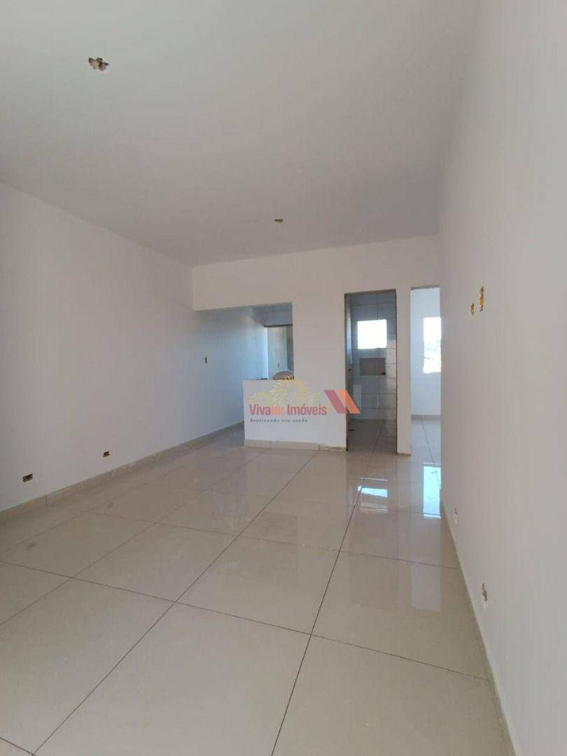 Apartamento à venda com 3 quartos, 70m² - Foto 4