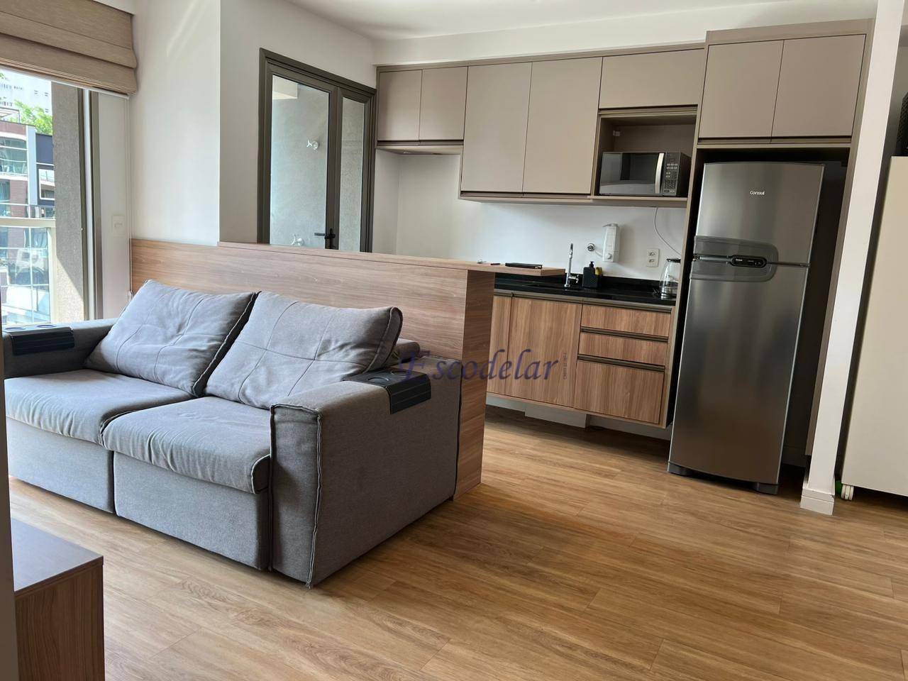 Apartamento para alugar com 2 quartos, 64m² - Foto 2