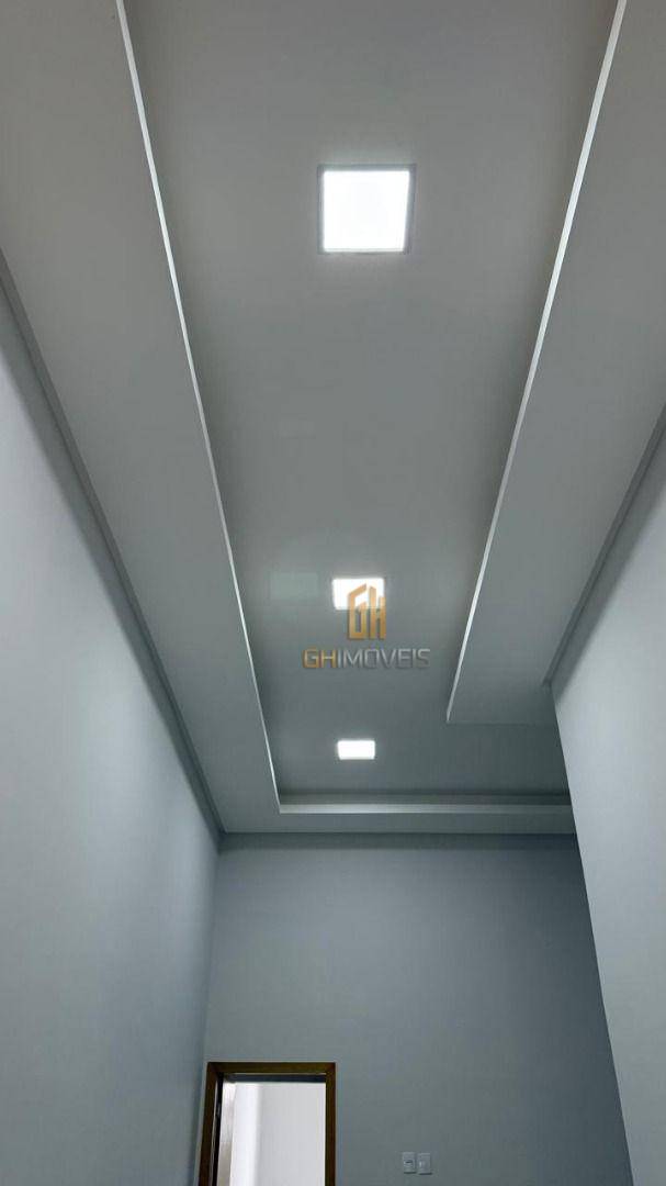 Casa à venda com 3 quartos, 105m² - Foto 5
