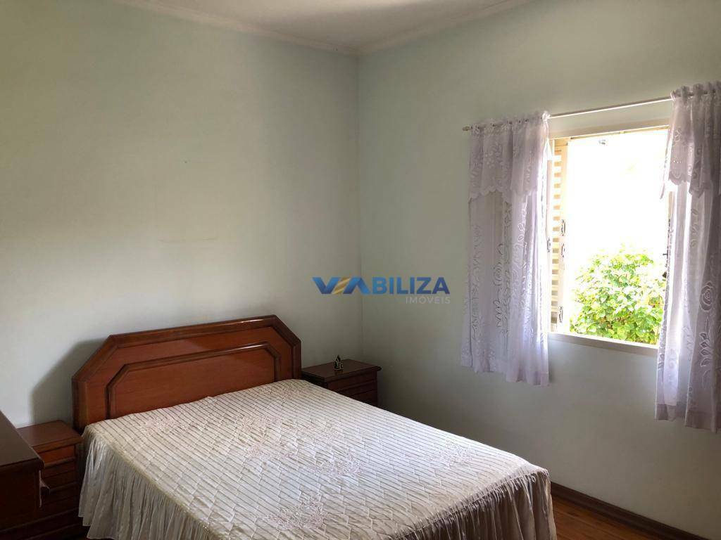 Casa à venda com 2 quartos, 140m² - Foto 8