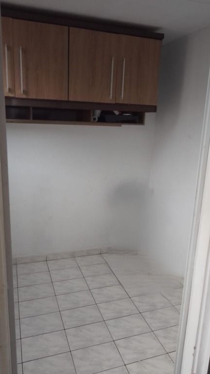 Apartamento à venda com 3 quartos, 70m² - Foto 17