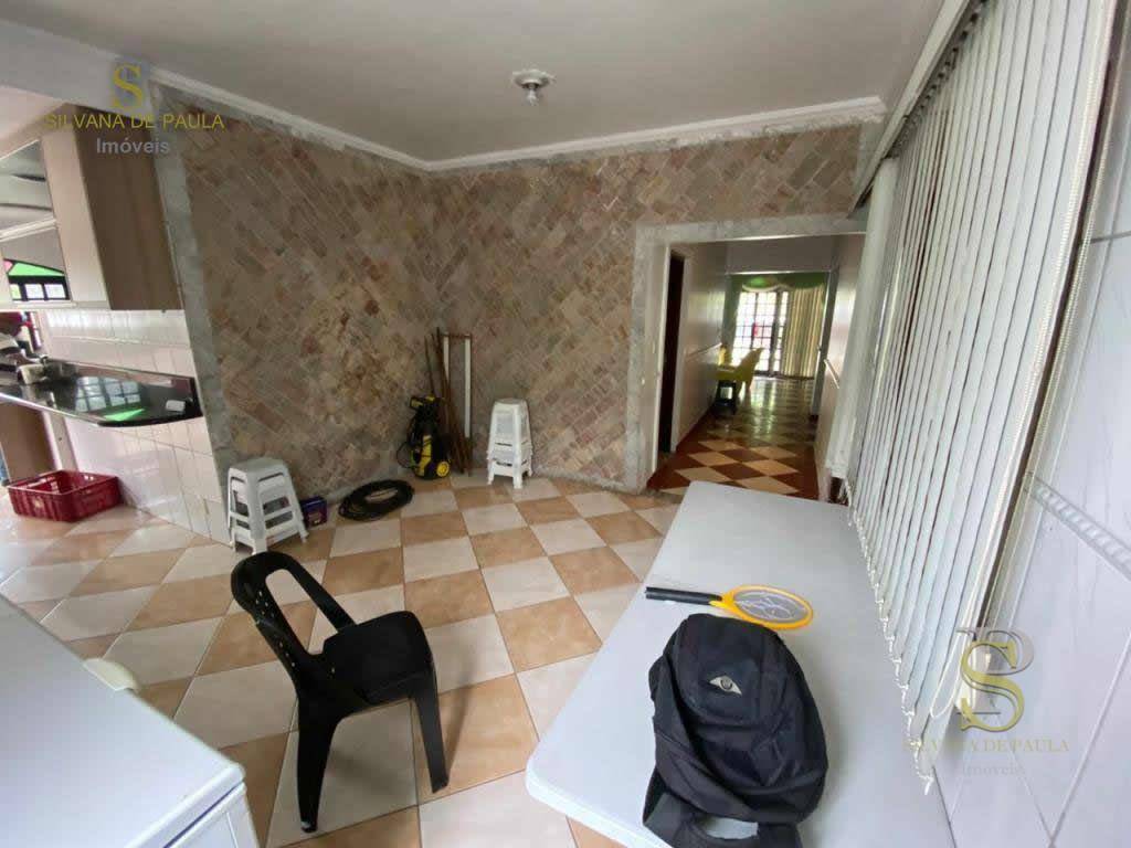 Chácara à venda com 2 quartos, 250m² - Foto 14