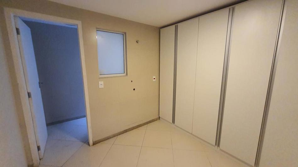 Casa à venda com 4 quartos, 233m² - Foto 33