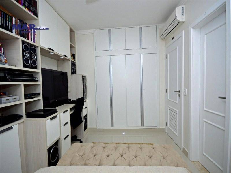 Apartamento à venda com 4 quartos, 200m² - Foto 22