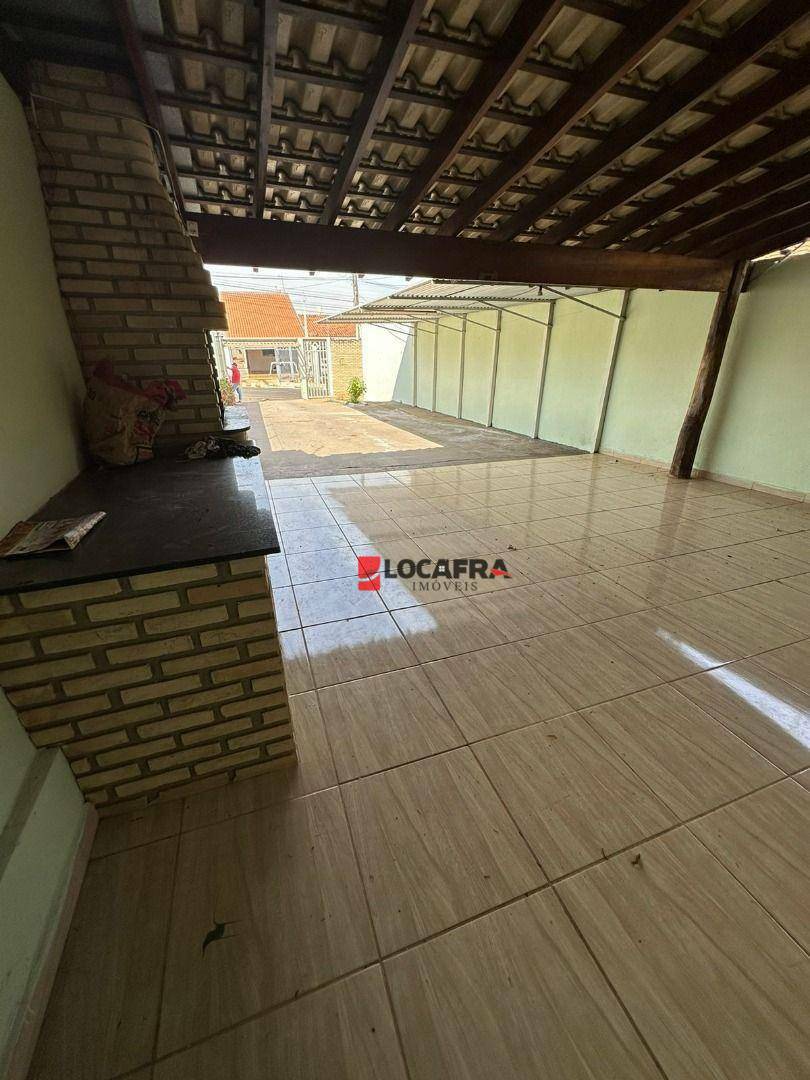 Sobrado à venda com 3 quartos, 130m² - Foto 4