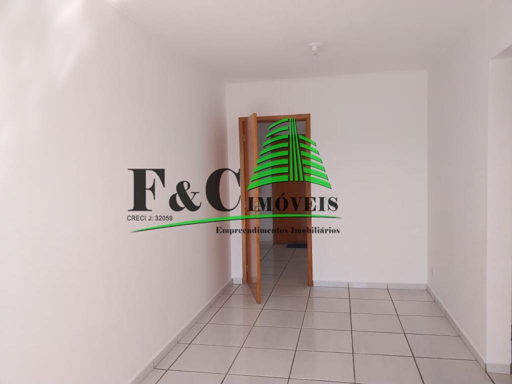 Apartamento à venda com 3 quartos - Foto 5