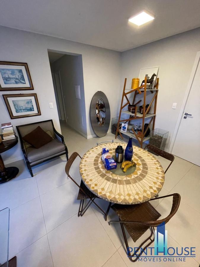 Apartamento à venda com 2 quartos, 64m² - Foto 4