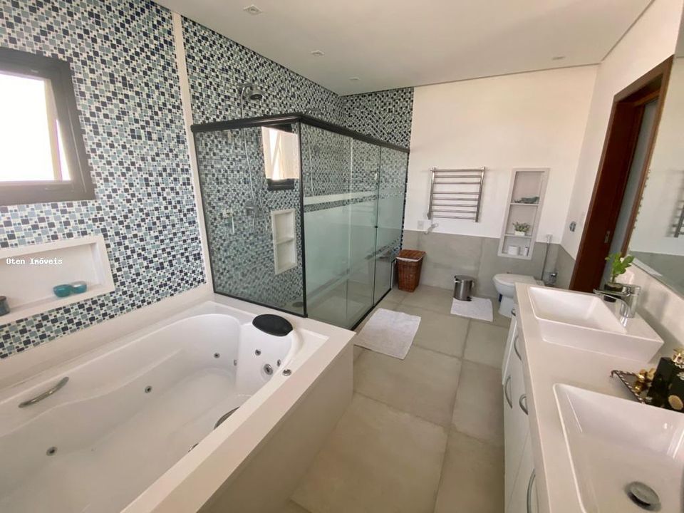 Casa de Condomínio à venda com 3 quartos, 507m² - Foto 4