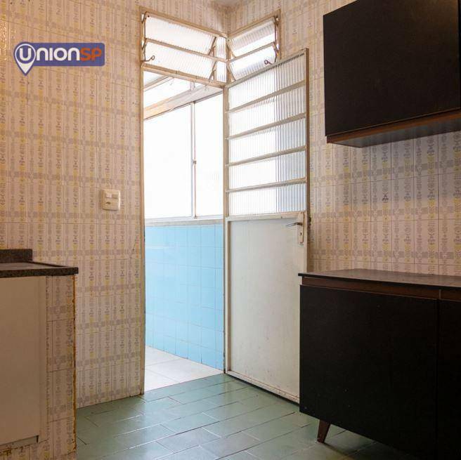 Apartamento à venda com 3 quartos, 76m² - Foto 15