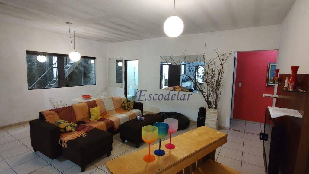 Casa à venda com 4 quartos, 250m² - Foto 4