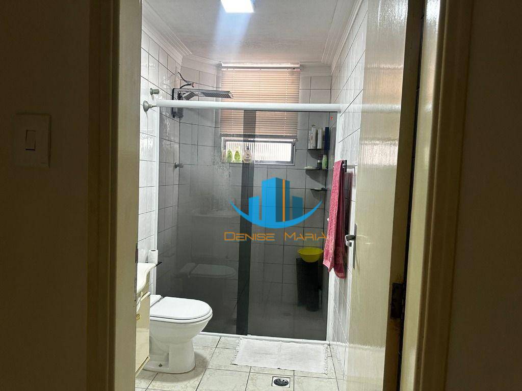 Apartamento à venda com 2 quartos, 67m² - Foto 17