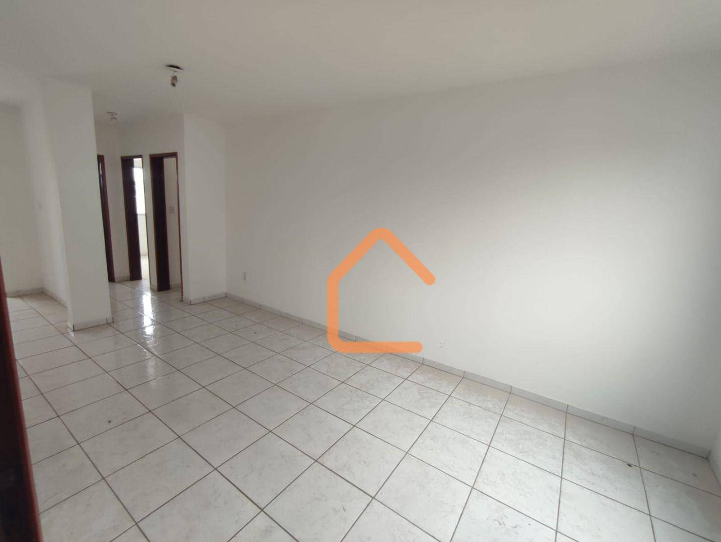 Apartamento à venda com 2 quartos, 68m² - Foto 2