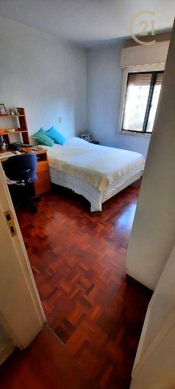 Apartamento à venda com 3 quartos, 112m² - Foto 22