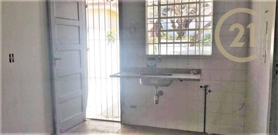 Sobrado à venda com 9 quartos, 325m² - Foto 11