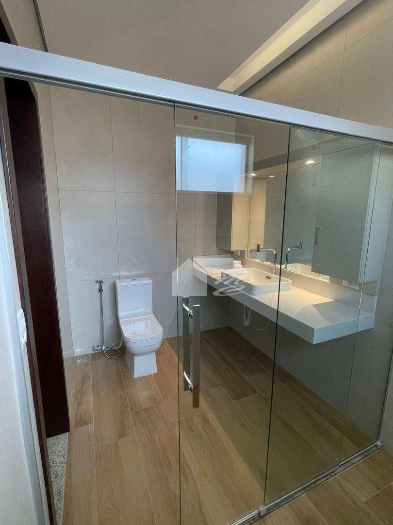 Casa à venda com 4 quartos, 250m² - Foto 28