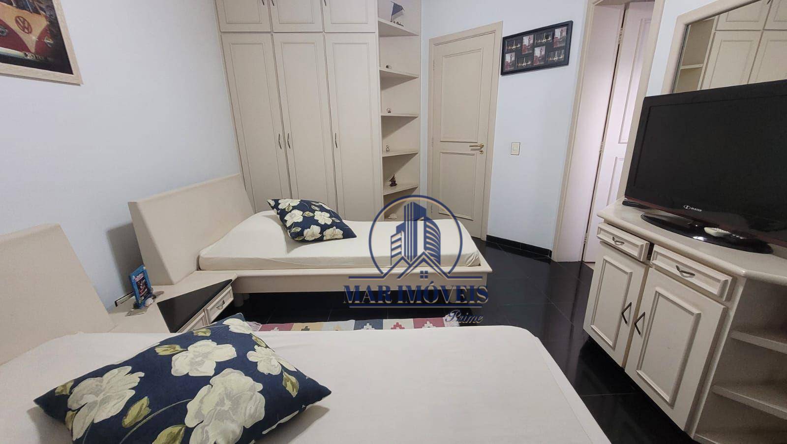 Apartamento à venda com 3 quartos, 200m² - Foto 11