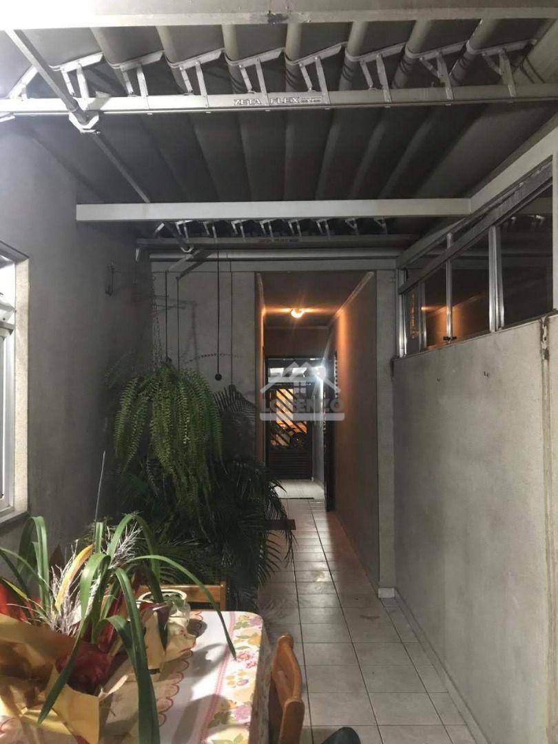 Sobrado à venda com 3 quartos, 255m² - Foto 23