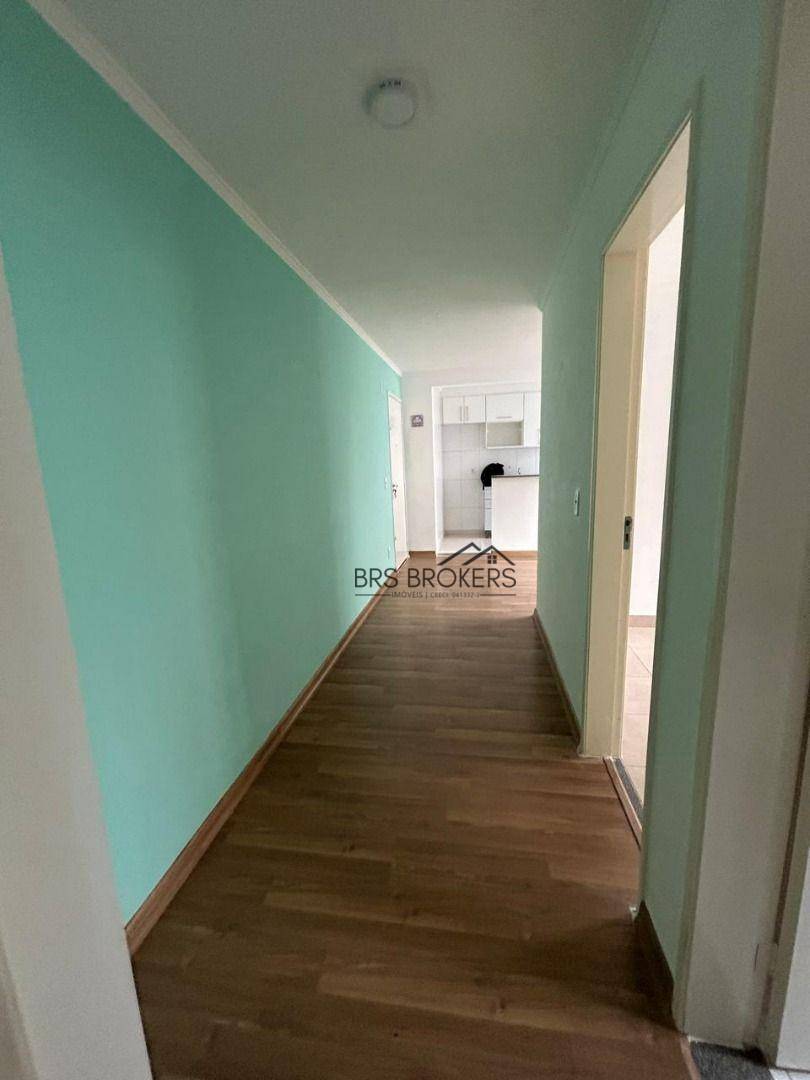 Apartamento à venda com 2 quartos, 45m² - Foto 21