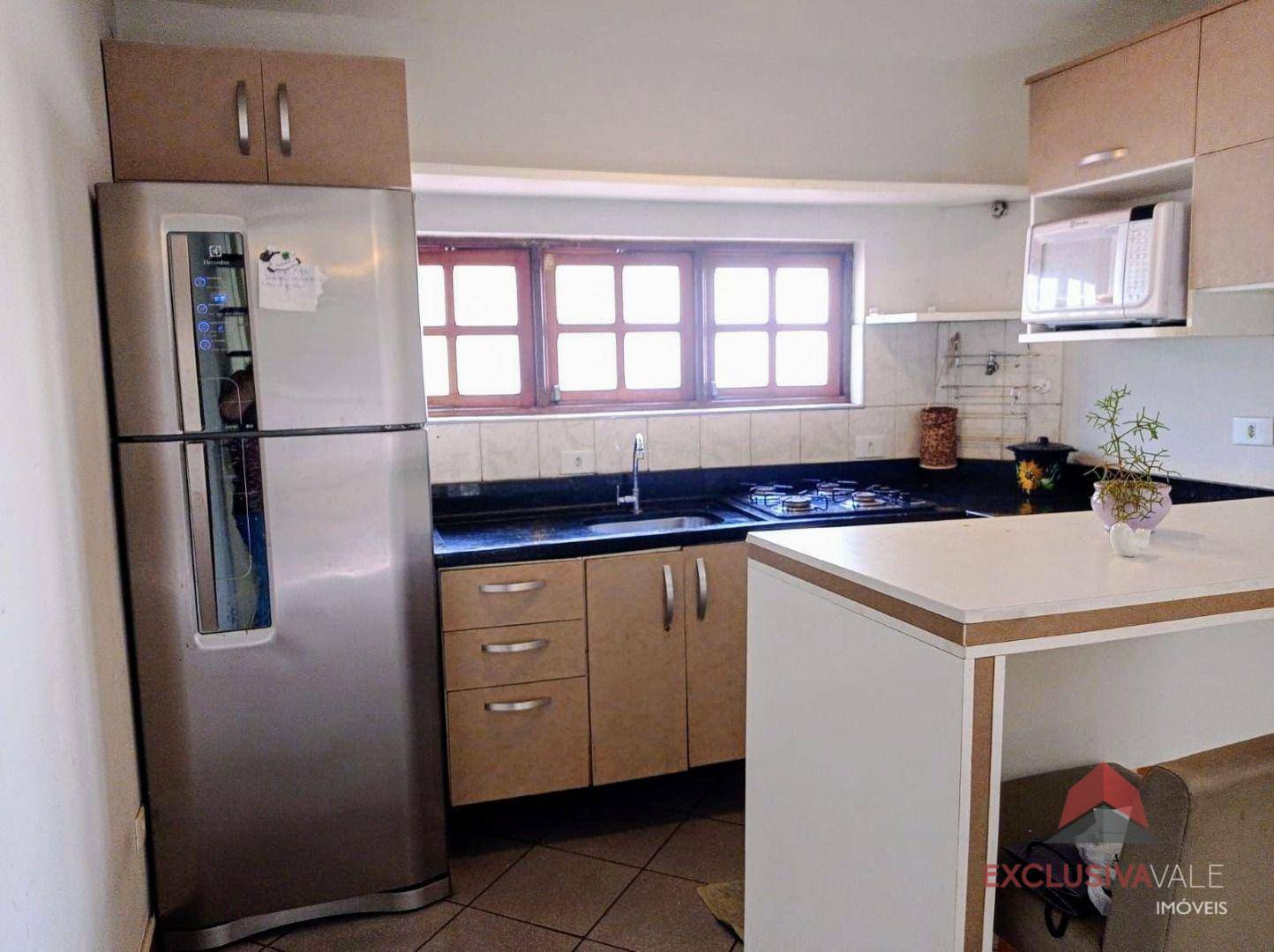 Casa de Condomínio para alugar com 1 quarto, 87m² - Foto 4