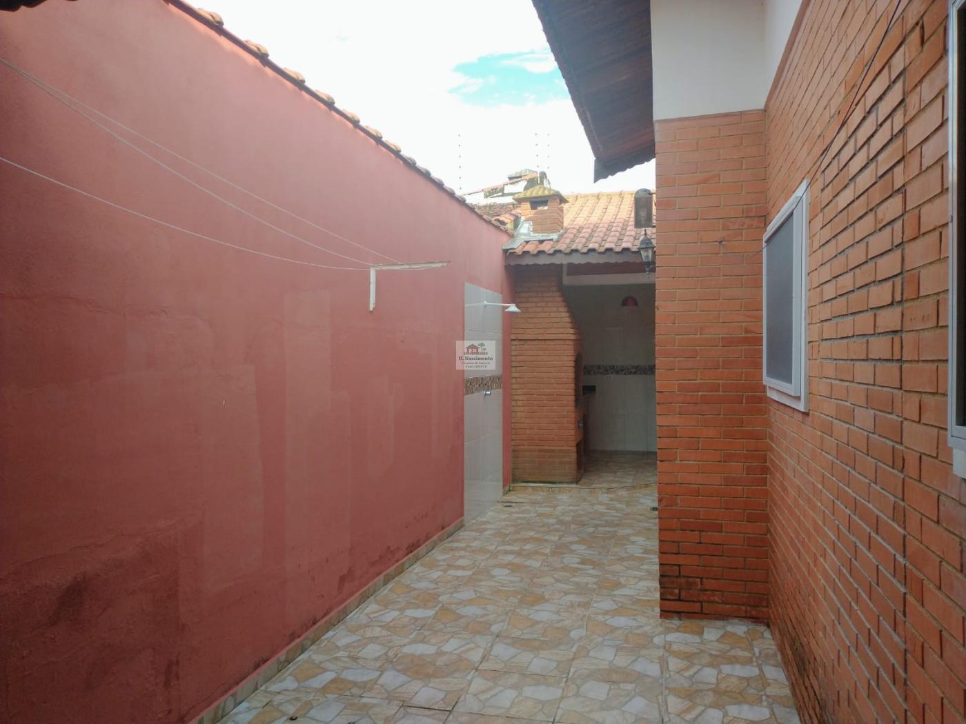 Casa à venda com 3 quartos, 300m² - Foto 18