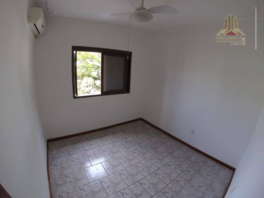 Apartamento à venda com 3 quartos, 145m² - Foto 4