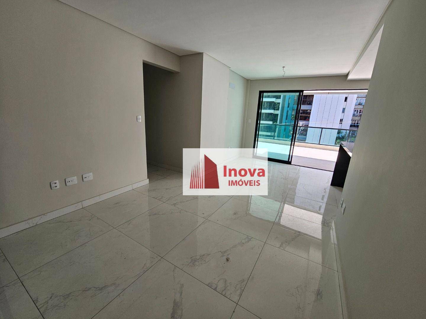 Apartamento à venda com 3 quartos, 170m² - Foto 5