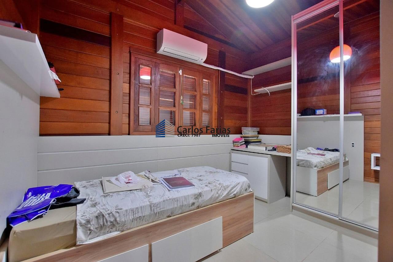Casa de Condomínio à venda com 3 quartos, 300m² - Foto 33