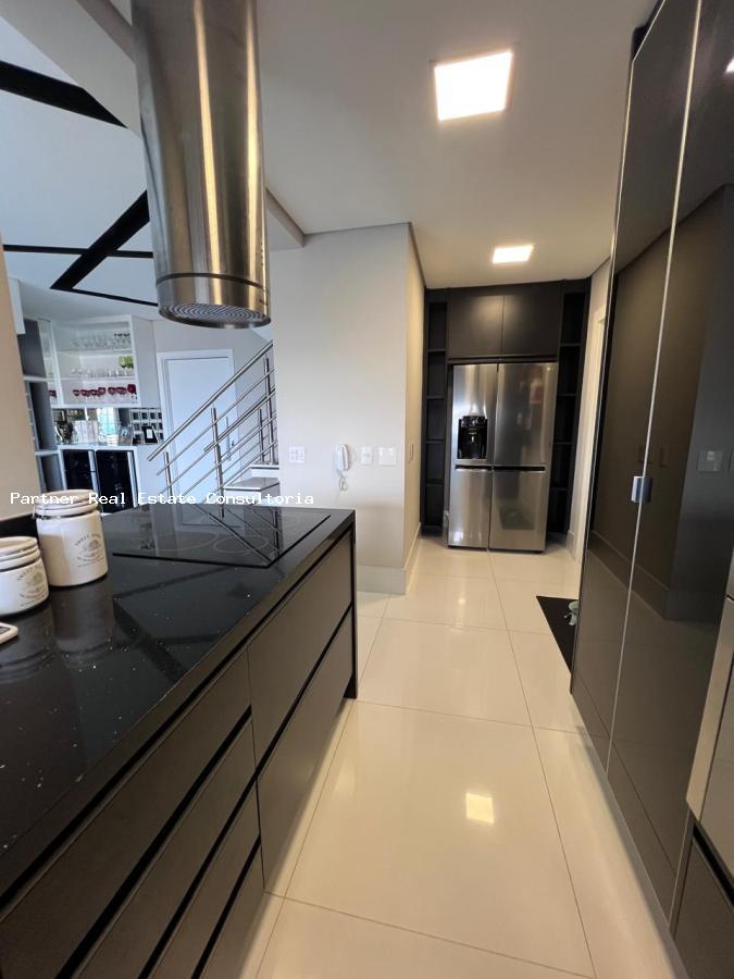 Cobertura à venda com 3 quartos, 243m² - Foto 33