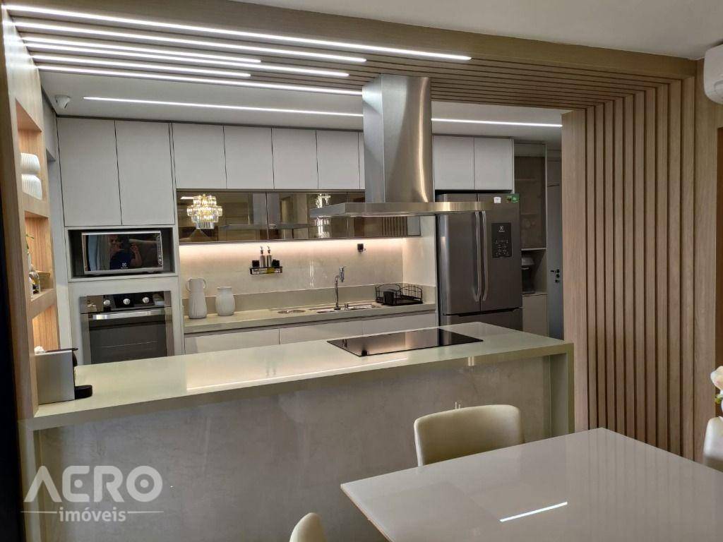 Apartamento à venda com 3 quartos, 127m² - Foto 29