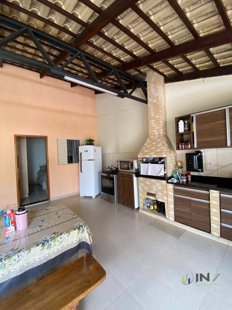 Casa à venda com 4 quartos, 303m² - Foto 5