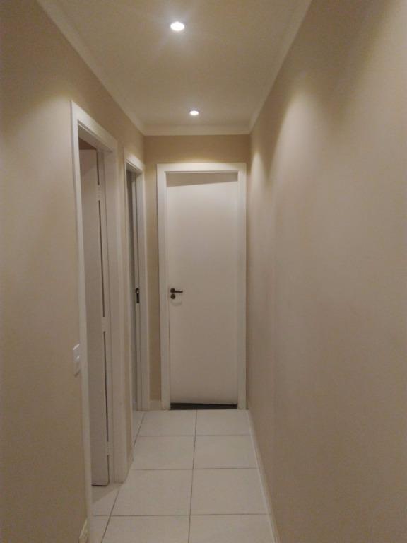 Apartamento à venda com 2 quartos, 44m² - Foto 10