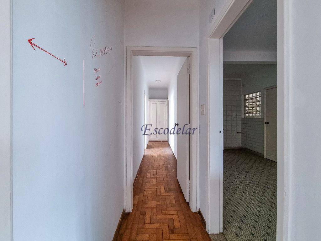 Apartamento à venda com 3 quartos, 160m² - Foto 11