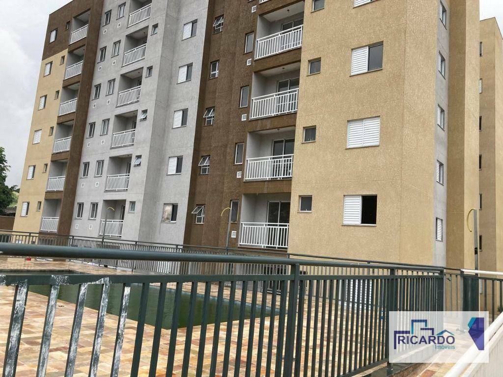 Apartamento à venda com 2 quartos, 46m² - Foto 3