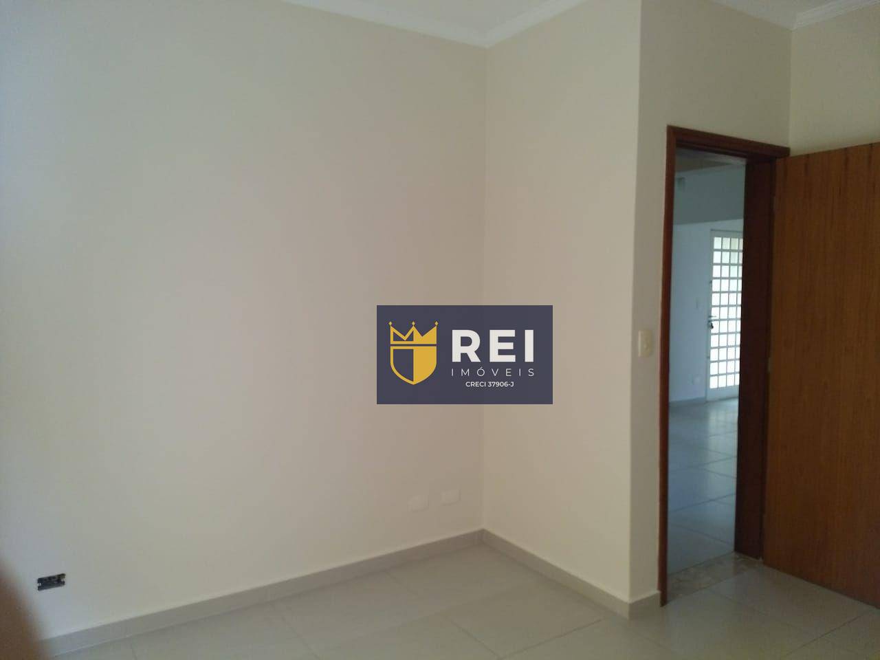 Apartamento à venda com 2 quartos, 80m² - Foto 15