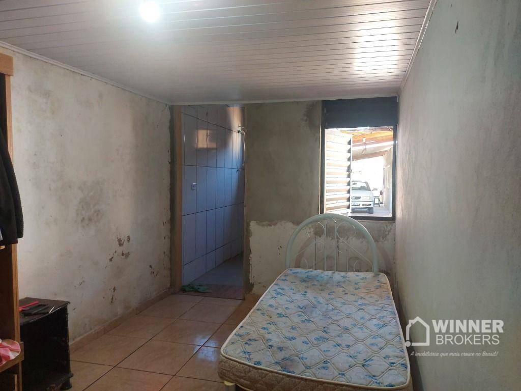 Casa à venda com 5 quartos, 290m² - Foto 18