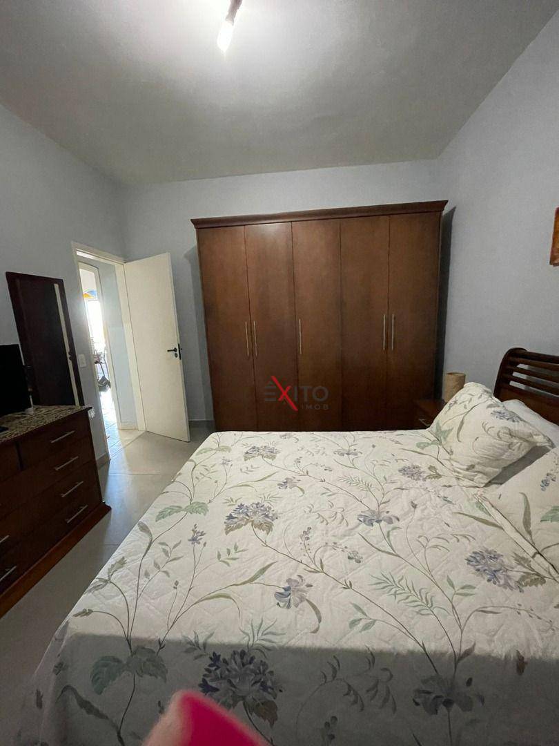 Chácara à venda com 2 quartos, 200m² - Foto 9