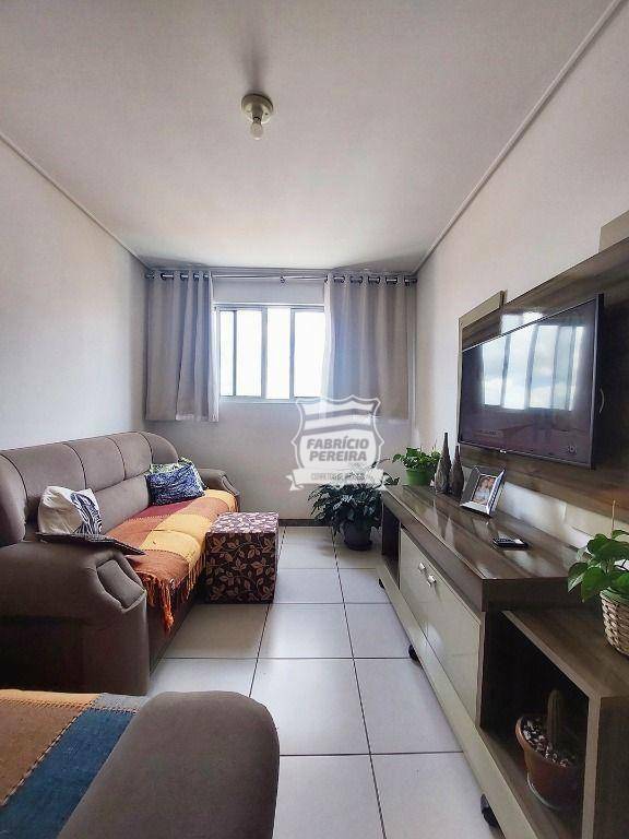 Apartamento à venda com 3 quartos, 70m² - Foto 3