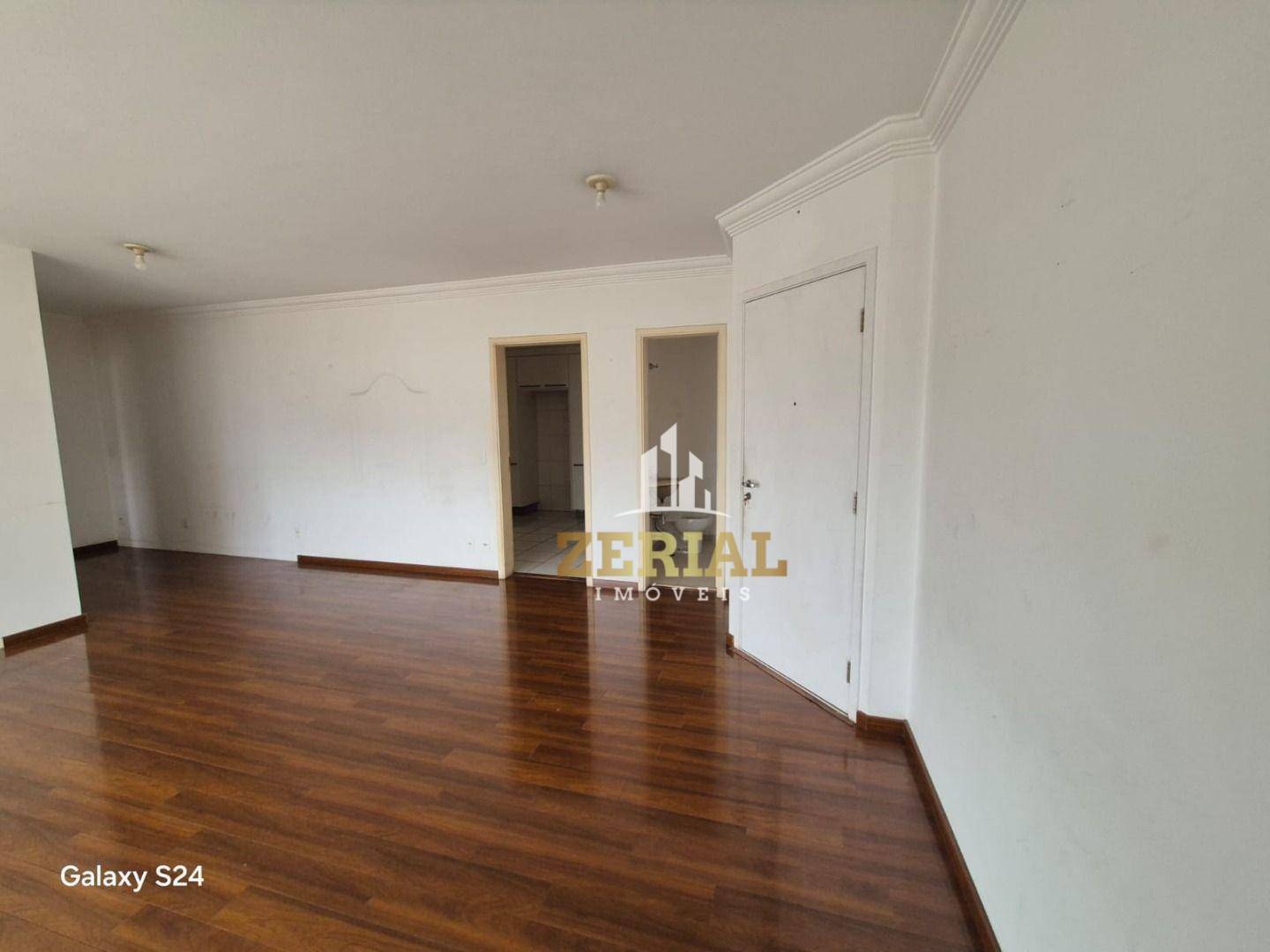 Apartamento à venda com 4 quartos, 146m² - Foto 10