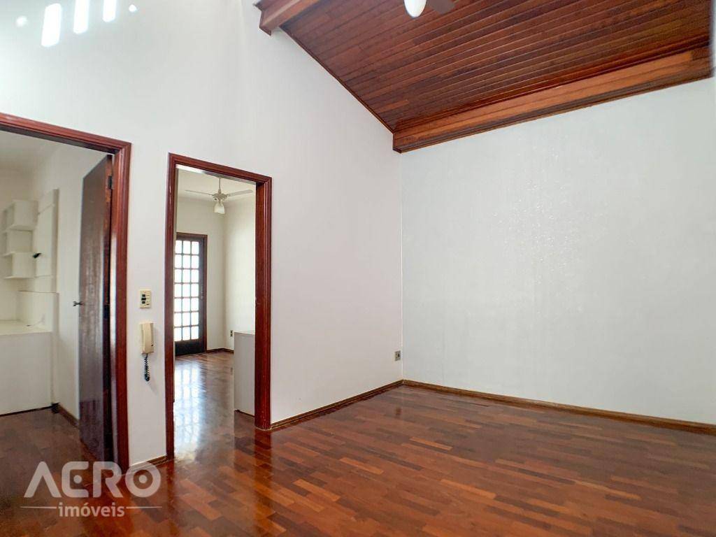 Casa à venda com 3 quartos, 255m² - Foto 15