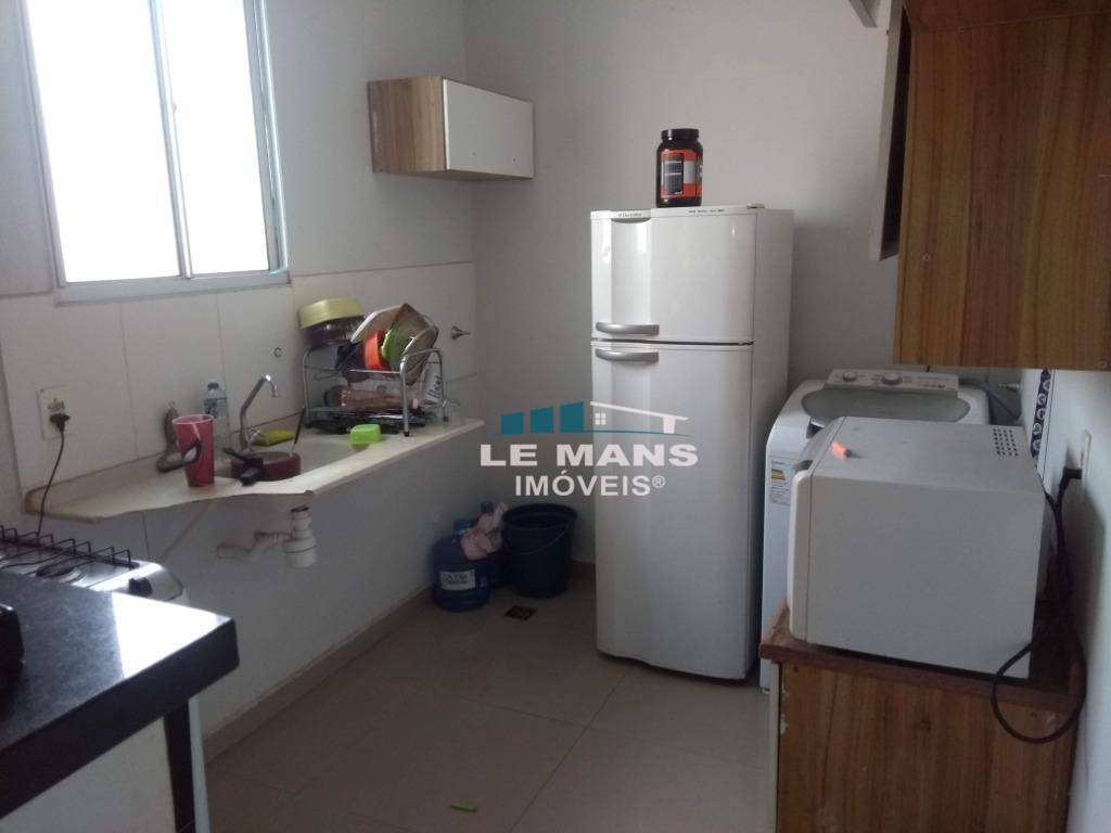 Apartamento à venda com 2 quartos, 46m² - Foto 5