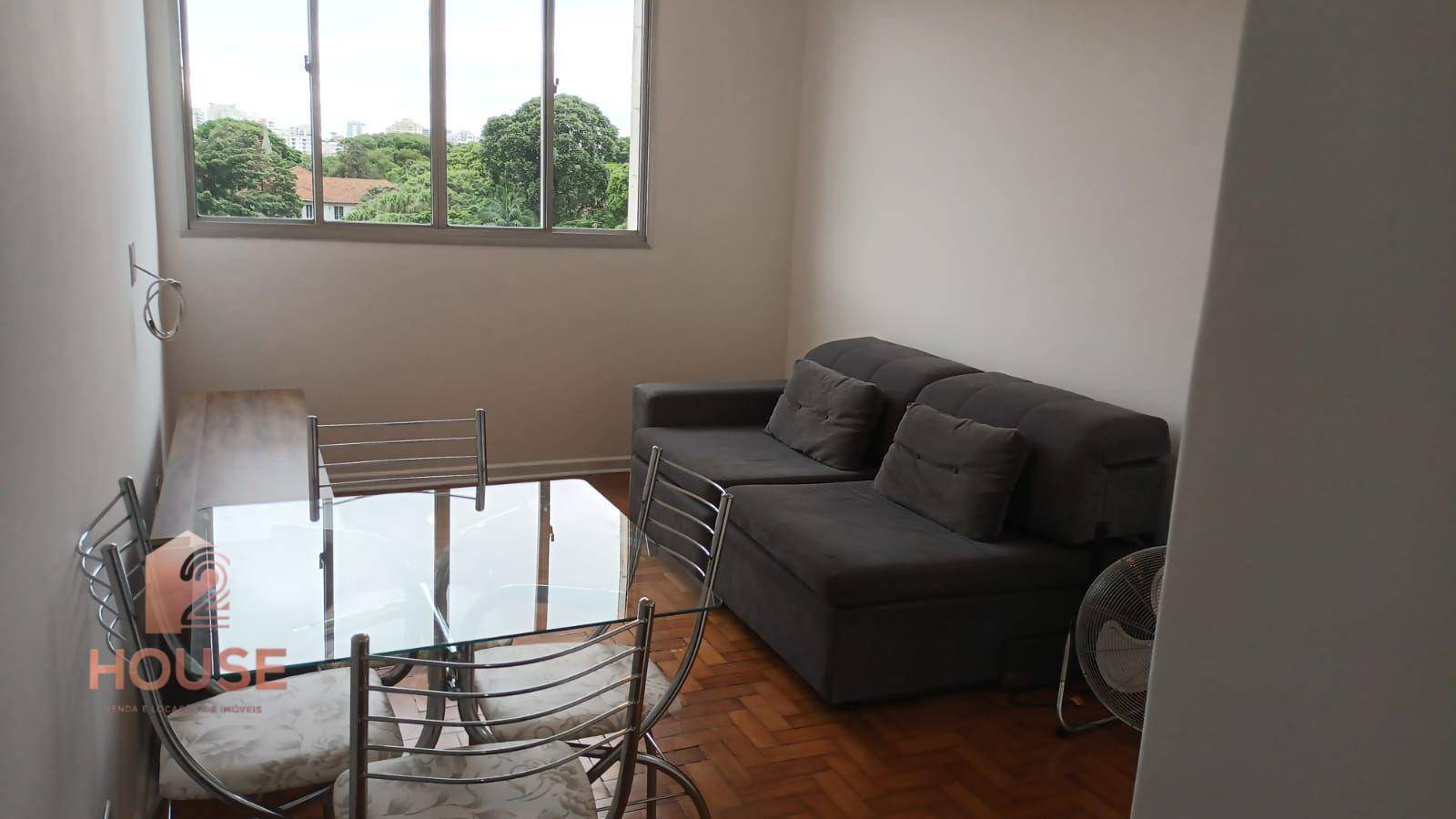 Apartamento para alugar com 1 quarto, 50m² - Foto 17