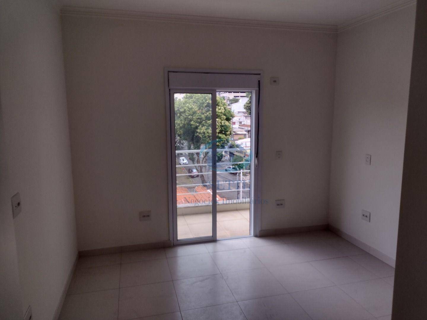 Sobrado à venda com 3 quartos, 240m² - Foto 31