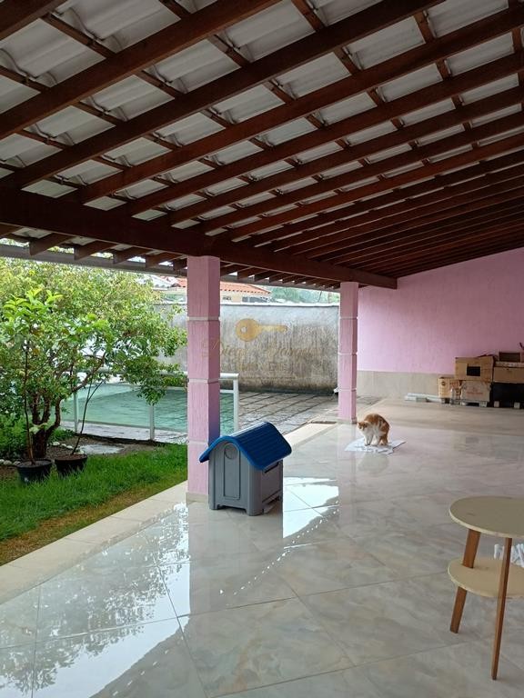 Casa à venda com 2 quartos, 360m² - Foto 8
