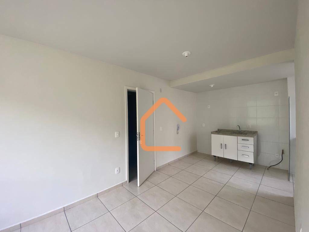 Apartamento à venda com 2 quartos, 50m² - Foto 2