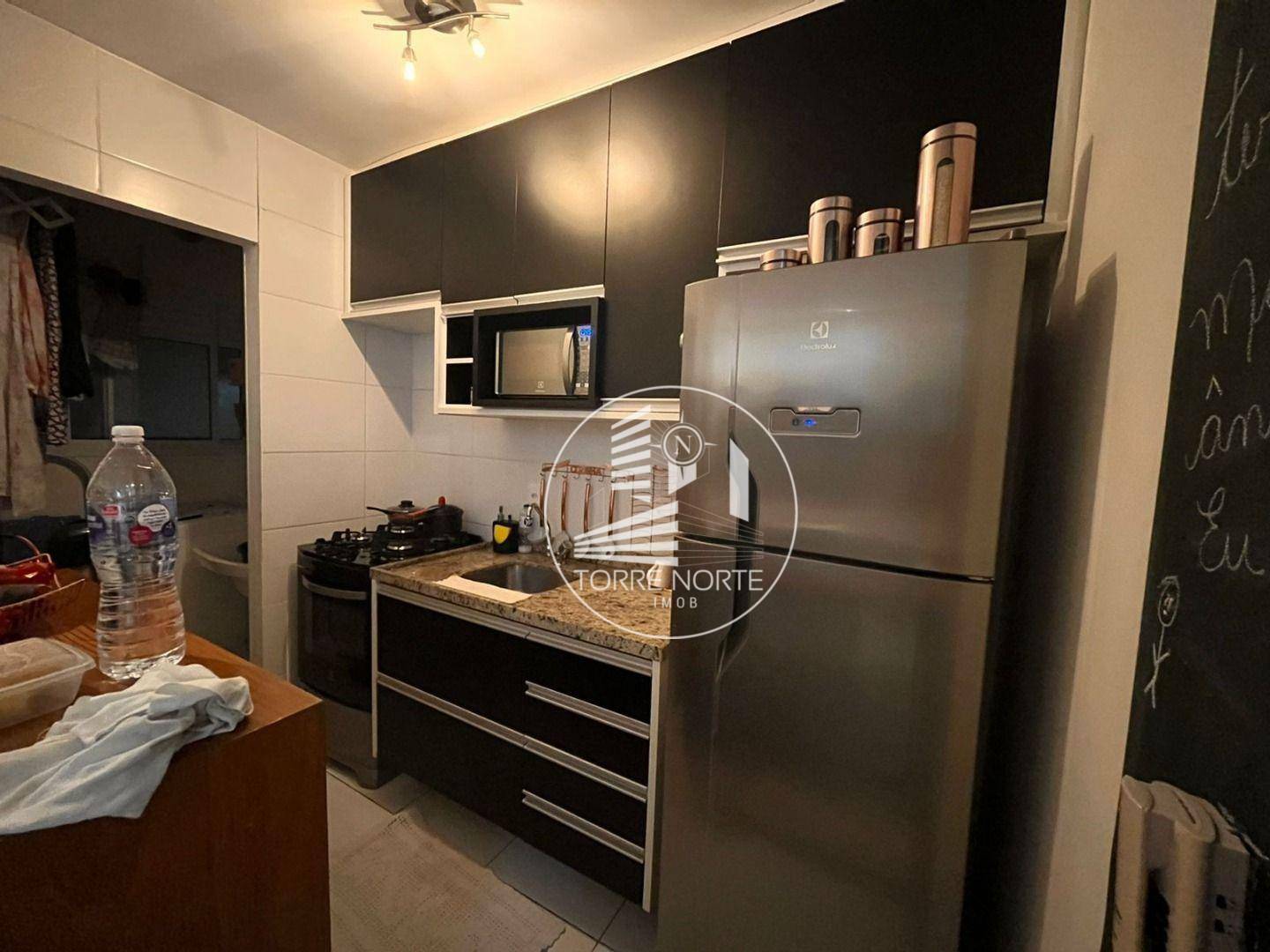 Apartamento à venda com 2 quartos, 56m² - Foto 9