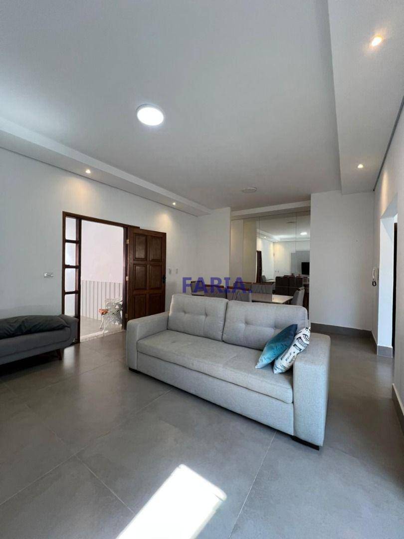 Casa, 3 quartos, 294 m² - Foto 5