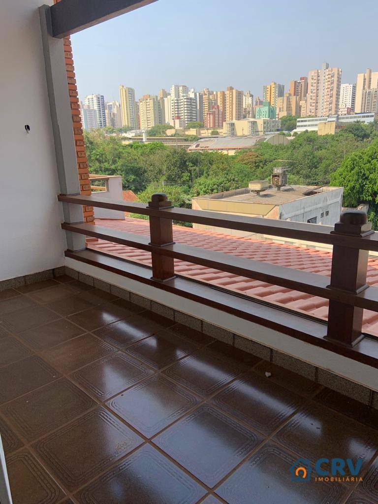 Casa à venda e aluguel com 3 quartos, 320m² - Foto 21