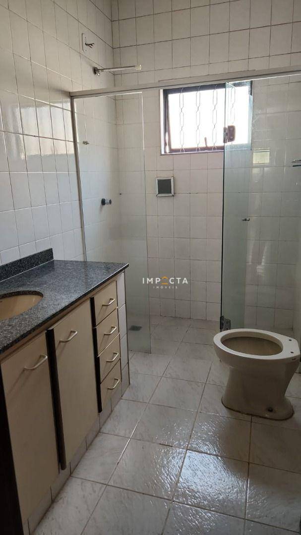 Casa à venda com 4 quartos, 219m² - Foto 10