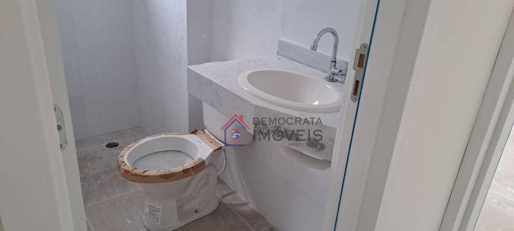 Apartamento à venda com 2 quartos, 44m² - Foto 8