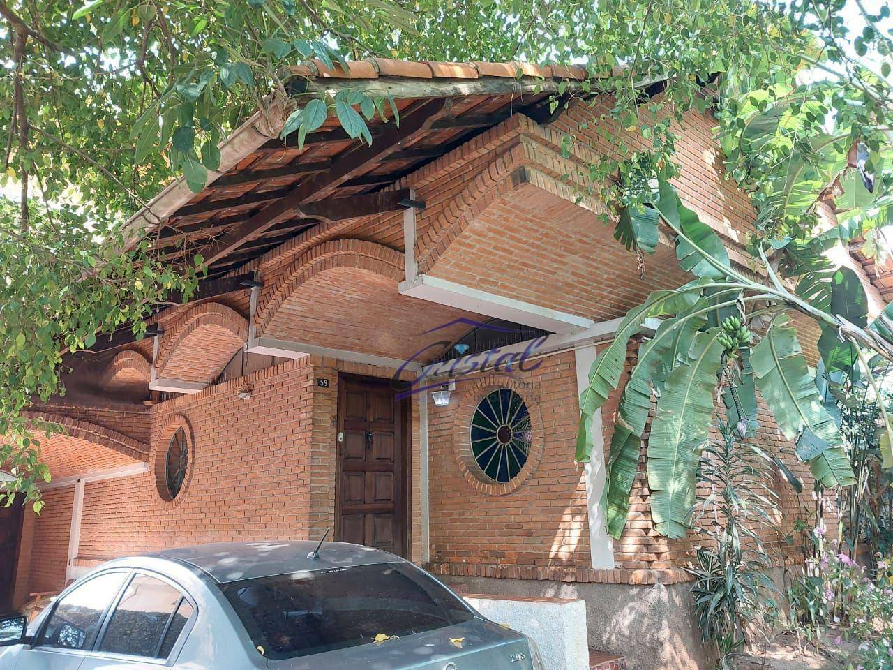 Casa de Condomínio à venda com 6 quartos, 278m² - Foto 1